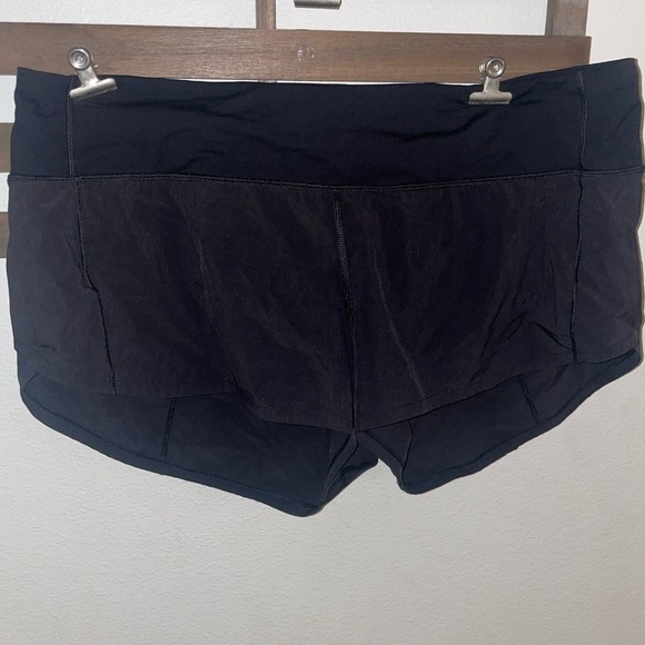 Lululemon Track That High-Rise Lined Short 3" - Picture 1 of 5